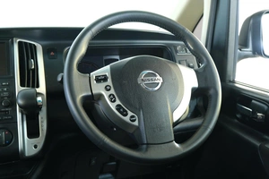 Минивэн Nissan Serena 2008 года, 1169000 рублей, Омск