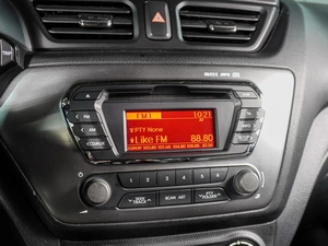 Хетчбэк Kia Rio 2012 года, 879000 рублей, Воронеж