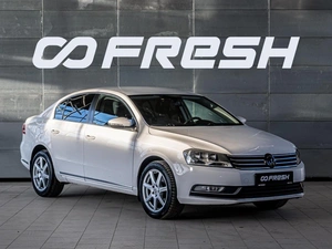 Седан Volkswagen Passat 2012 года, 1190000 рублей, Краснодар