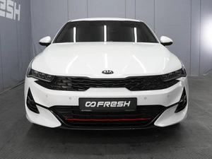 Седан Kia K5 2021 года, 2950000 рублей, Омск