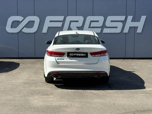 Седан Kia Optima 2017 года, 1749000 рублей, Кропоткин