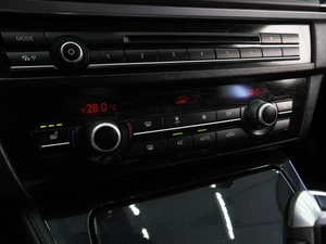 Седан BMW 5 серия 2013 года, 1749000 рублей, Воронеж