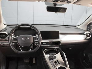 Внедорожник Geely Coolray 2022 года, 1820000 рублей, Омск
