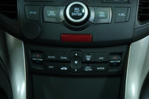 Седан Honda Accord 2008 года, 1149000 рублей, Омск