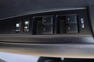 Универсал Toyota Corolla Fielder 2015 года, 1089000 рублей, Омск