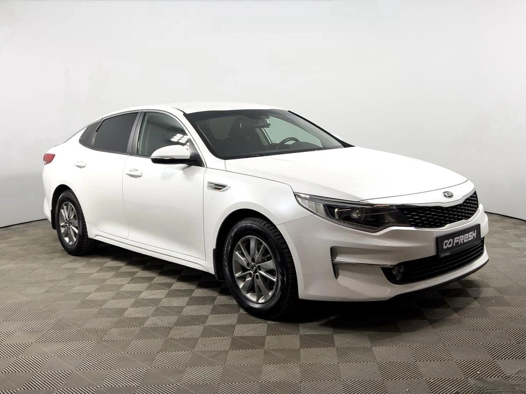 Седан Kia Optima 2017 года, 1298200 рублей, Казань