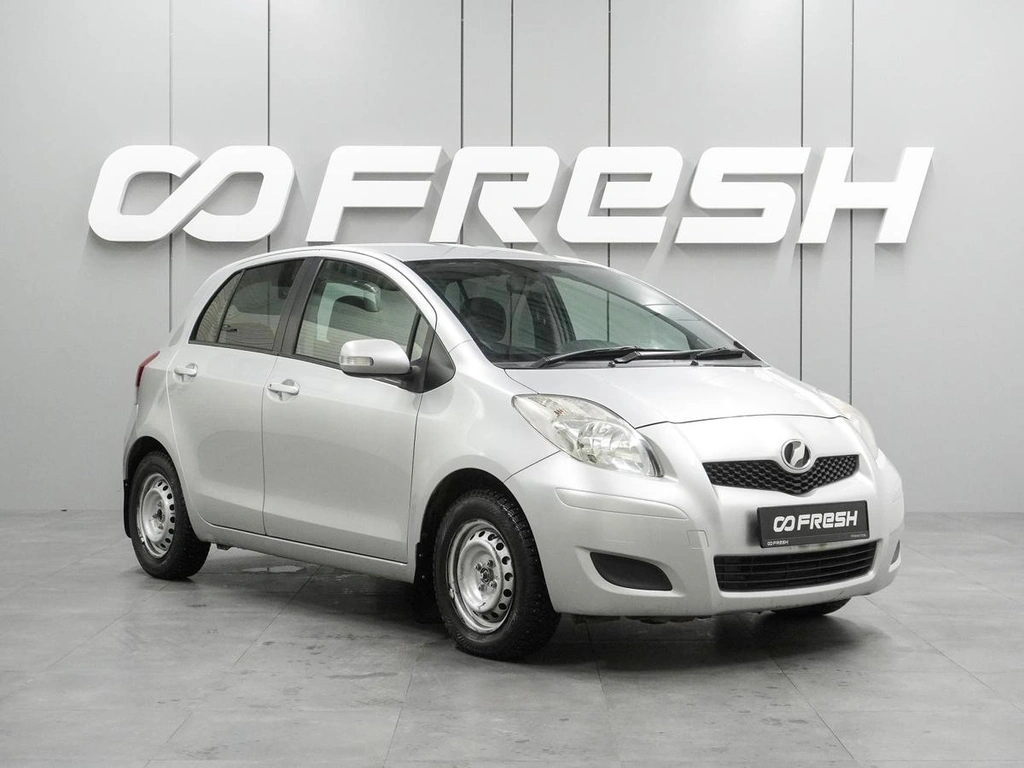 Хетчбэк Toyota Vitz 2008 года, 549000 рублей, Воронеж