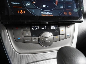 Хетчбэк Nissan Tiida 2015 года, 1169000 рублей, Воронеж