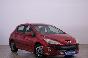 Хетчбэк Peugeot 308 2010 года, 589000 рублей, Омск
