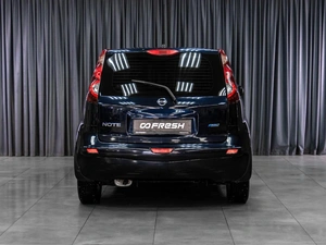 Хетчбэк Nissan Note 2011 года, 780000 рублей, Тюмень