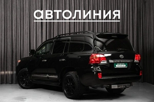 Внедорожник Toyota Land Cruiser 2014 года, 3950000 рублей, Красноярск