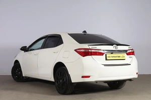 Седан Toyota Corolla 2014 года, 1199000 рублей, Новосибирск