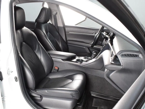 Седан Toyota Camry 2021 года, 2299000 рублей, Ростов-на-Дону