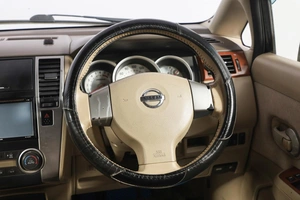 Хетчбэк Nissan Tiida Latio 2009 года, 689000 рублей, Новосибирск