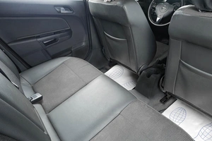 Седан Opel Astra 2007 года, 579000 рублей, Тюмень