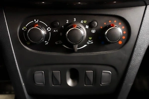 Хетчбэк Renault Sandero Stepway 2021 года, 1279000 рублей, Пермь