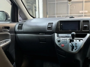 Минивэн Toyota Wish 2005 года, 847000 рублей, Красноярск