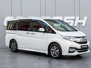 Минивэн Honda Stepwgn Spada 2015 года, 2020000 рублей, Краснодар