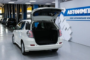 Универсал Honda Fit Shuttle 2012 года, 958000 рублей, Солонцы