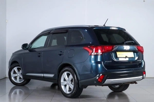 Внедорожник Mitsubishi Outlander 2016 года, 2049000 рублей, Челябинск