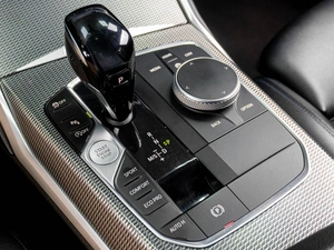 Седан BMW 3 серия 2019 года, 3399000 рублей, Тюмень