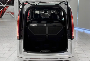 Минивэн Honda Stepwgn Spada 2022 года, 2897000 рублей, Красноярск