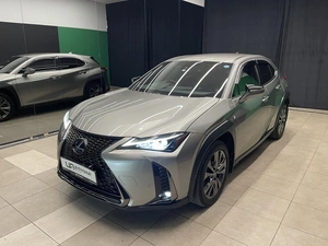 Внедорожник Lexus UX 2019 года, 3100000 рублей, Красноярск