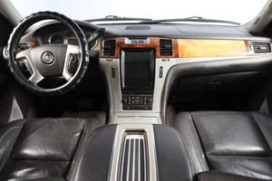 Внедорожник Cadillac Escalade 2013 года, 2249000 рублей, Новосибирск