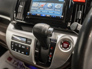 Хетчбэк Honda N-WGN 2013 года, 800000 рублей, Красноярск