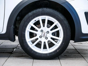 Хетчбэк Kia Rio X-Line 2019 года, 1370000 рублей, Красноярск