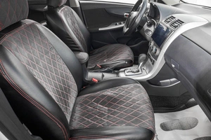 Седан Toyota Corolla 2012 года, 1199000 рублей, Барнаул