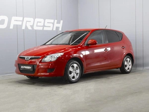 Хетчбэк Hyundai i30 2009 года, 470000 рублей, Омск