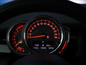 Хетчбэк MINI Cooper 2018 года, 1397444 рублей, Москва
