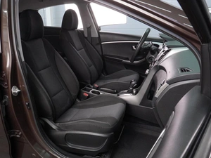 Хетчбэк Hyundai i30 2016 года, 1484000 рублей, Воронеж