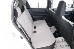 Хетчбэк Toyota Vitz 2011 года, 889000 рублей, Красноярск