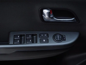 Седан Kia Rio 2016 года, 1040000 рублей, Тверь