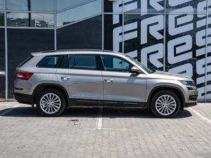 Внедорожник Skoda Kodiaq 2018 года, 3350000 рублей, Краснодар