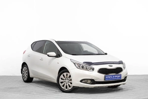 Хетчбэк Kia Ceed 2015 года, 929000 рублей, Барнаул
