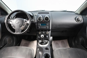 Внедорожник Nissan Qashqai 2010 года, 919000 рублей, Новосибирск