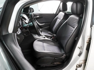 Седан Opel Astra 2013 года, 849000 рублей, Воронеж