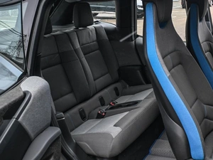 Хетчбэк BMW i3 2018 года, 1999000 рублей, Кирилловка