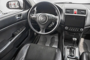 Седан Honda Accord 2007 года, 1029000 рублей, Барнаул