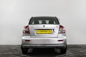 Седан Suzuki SX4 2010 года, 839000 рублей, Сургут