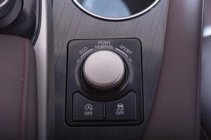 Внедорожник Lexus RX 2017 года, 3899000 рублей, Томск