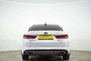 Седан Kia Optima 2018 года, 2109000 рублей, Оренбург