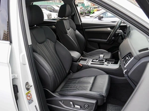 Внедорожник Audi Q5 2023 года, 5090000 рублей, Краснодар