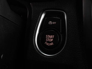 Седан BMW 3 серия 2013 года, 1549000 рублей, Тюмень