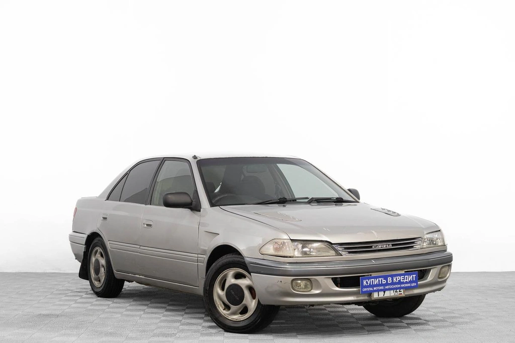 Седан Toyota Carina 1986 года, 289000 рублей, Барнаул