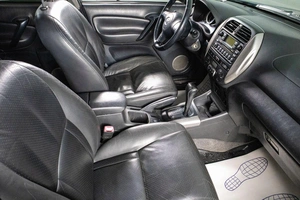 Внедорожник Toyota RAV4 2005 года, 1019000 рублей, Сургут