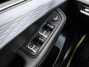 Внедорожник Geely Coolray 2023 года, 1999000 рублей, Кирилловка